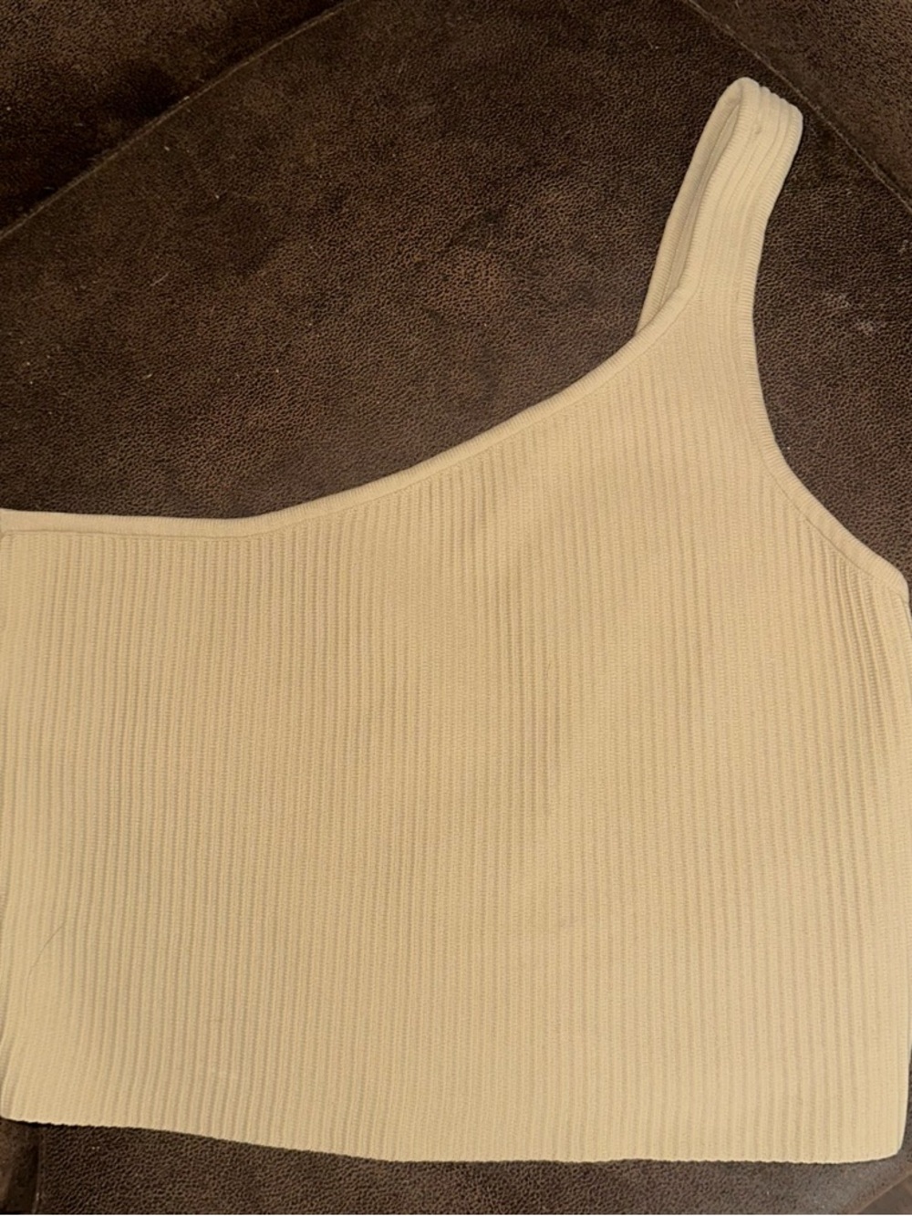 Le Lis Beige Ribbed One-Shoulder Crop Top - S
